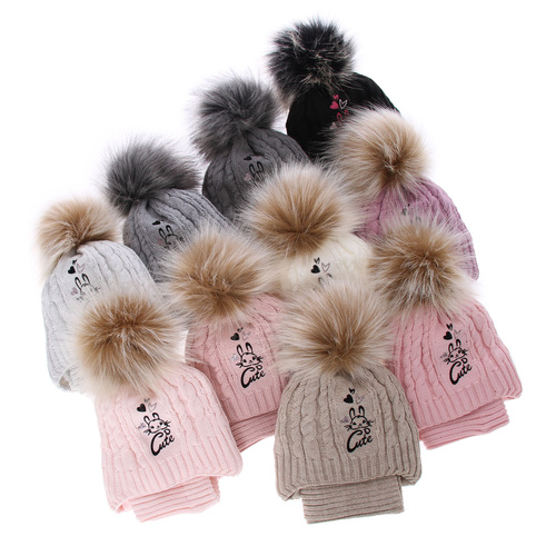 Set invernale bambina: berretto e scaldacollo, grigio, con pompon, Treccia