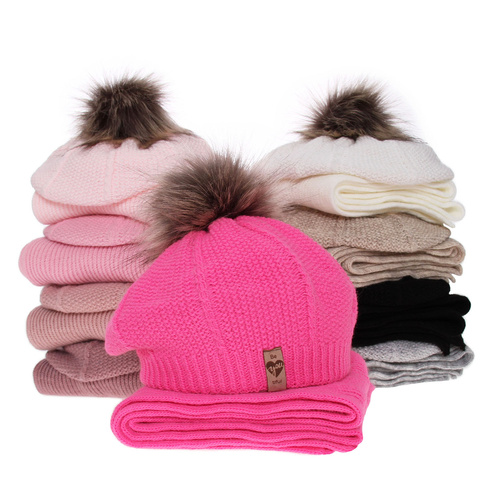 Set invernale bambina: berretto e sciarpa, grigio, con pompon, Elif