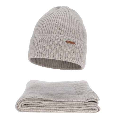 Set invernale donna: berretto e sciarpa, beige, con lana merino, Seala
