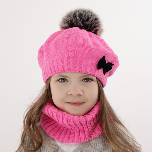 Set invernale bambina: berretto e scaldacollo, crema, con pompon, Amora