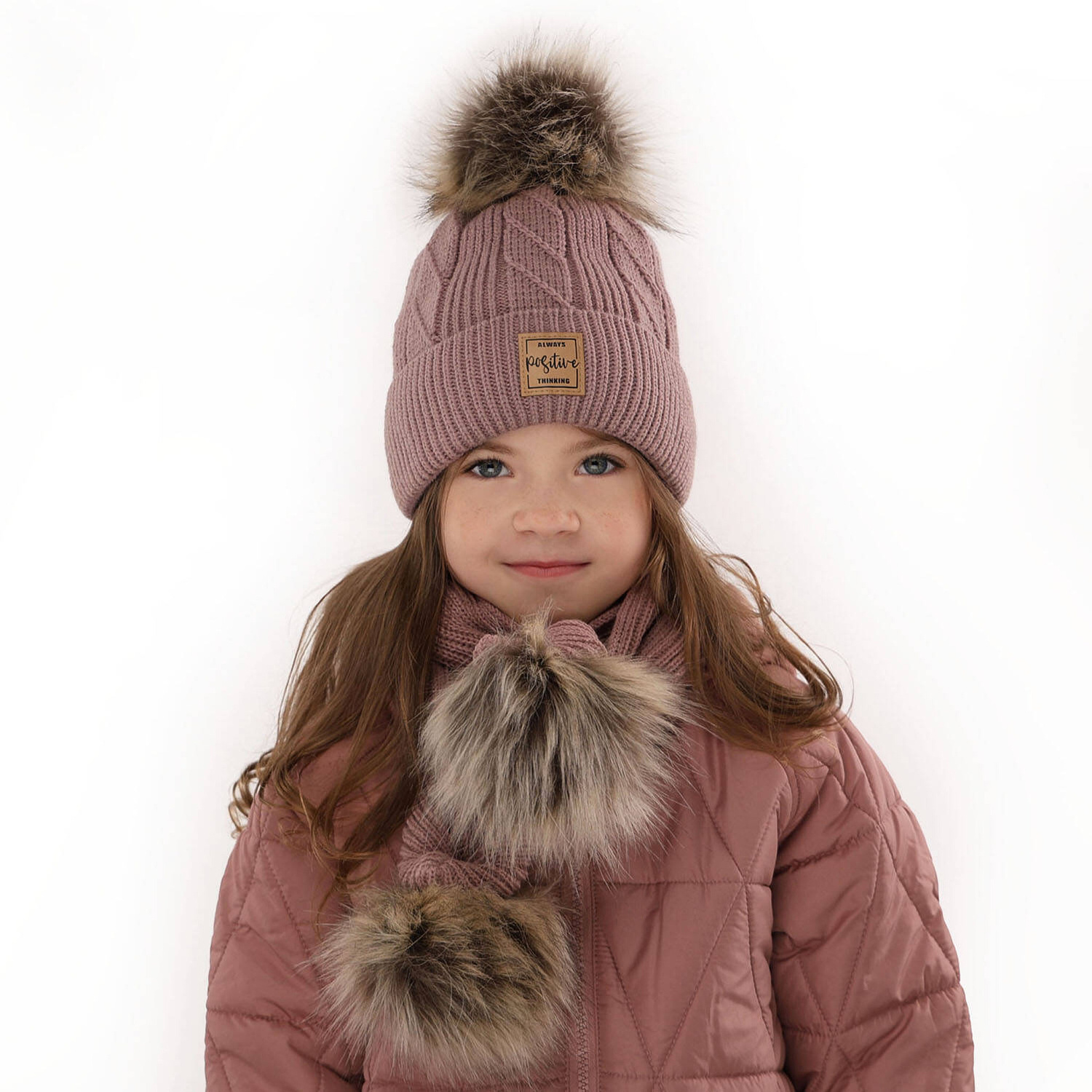 Set invernale bambina: berretto e sciarpa, rosa, con due pon pon, Gabriela