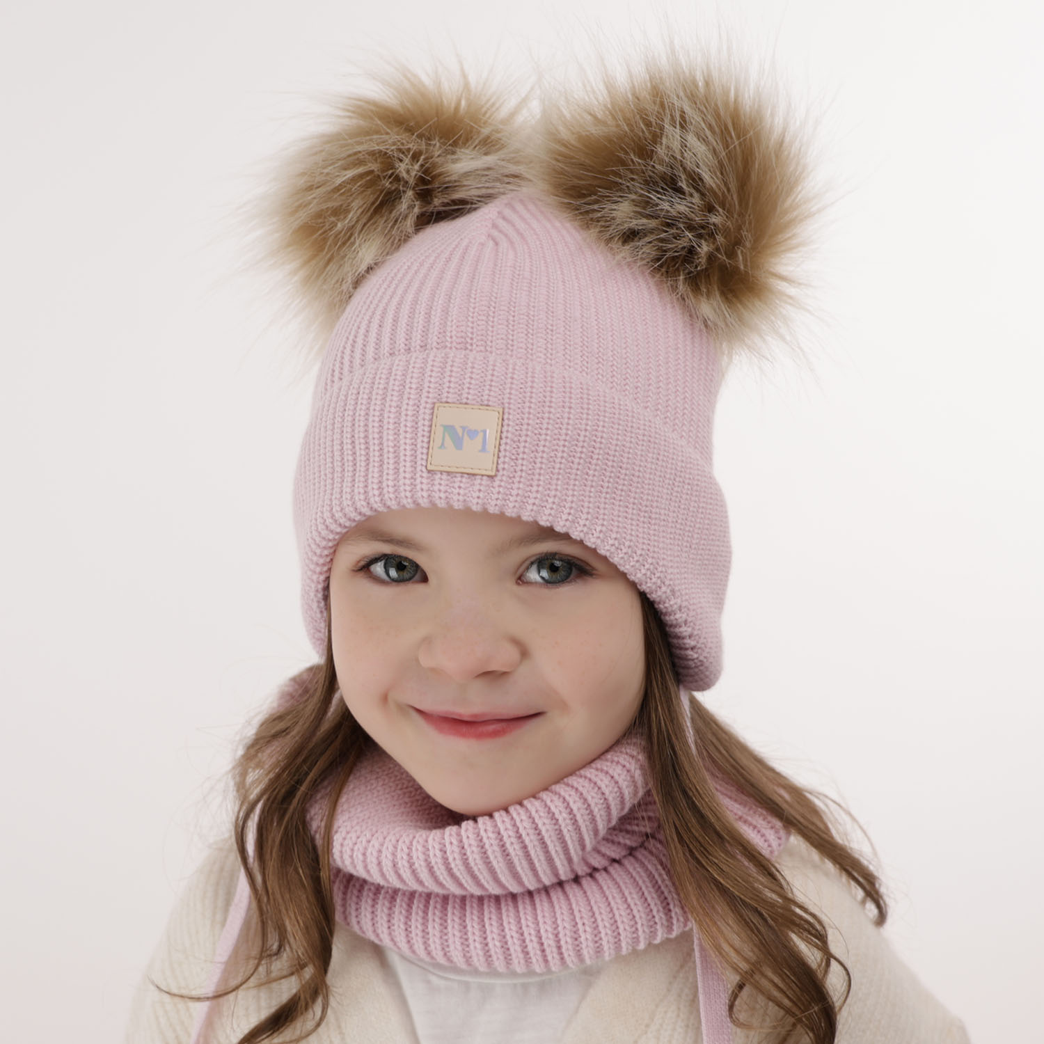 Set invernale bambina: berretto e scaldacollo, grigio, con due pon pon, con lacci, Kiara