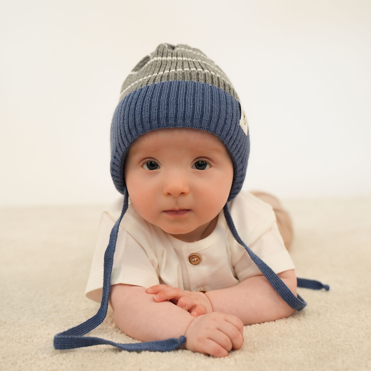 Berretto autunno/primavera bambino, blu scuro, con lacci, Alvin