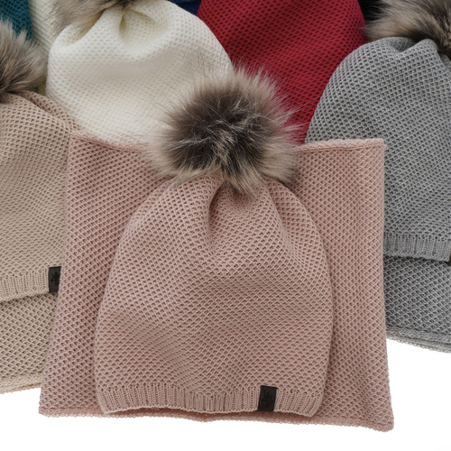 Set invernale donna: berretto e scaldacollo, bianco, con pompon, Kaliana