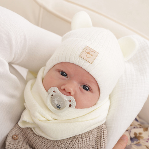 Set invernale bambina: berretto e sciarpa, bianco, Antola