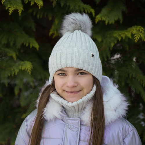 Set invernale bambina: berretto e scaldacollo, grigio, con pompon, Wilma