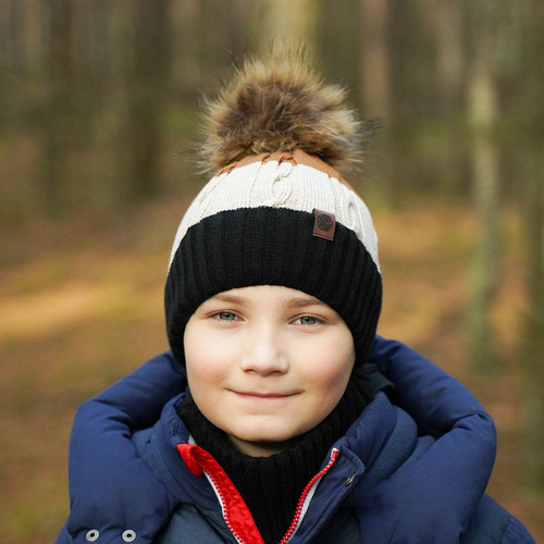 Set invernale bambino: berretto e scaldacollo, arancione, con pompon, Karmel