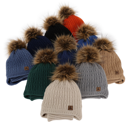 Set invernale bambino: berretto e scaldacollo, nero, con pompon, Pago