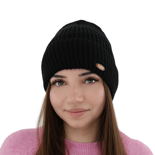 Berretto da donna invernale nero con lana merino Shila