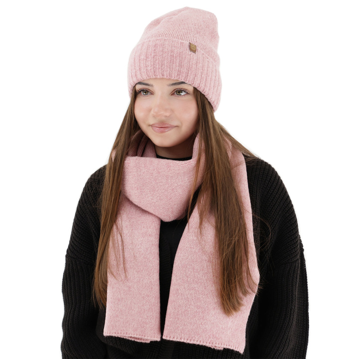 Set invernale donna: berretto e sciarpa, rosso, Shasta