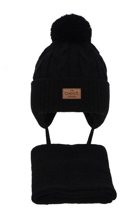 Set invernale bambino: berretto e sciarpa, nero, con pompon, con lacci, Remix